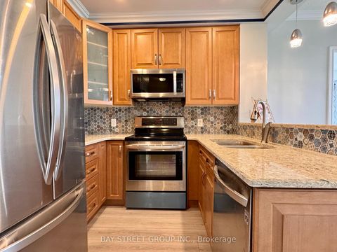 Photo 2 at 1008 - 133 Wynford Drive, Don Mills, Toronto