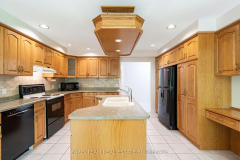 Photo 6 at 2088 Wilkinson Street, Rural Innisfil, Innisfil