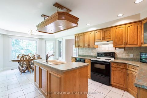 Photo 9 at 2088 Wilkinson Street, Rural Innisfil, Innisfil