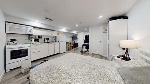 Photo 13 at 50 Brownville Avenue, Mount Dennis, Toronto