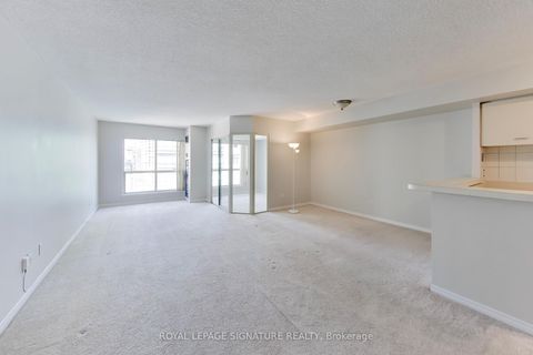 Photo 4 at 2313 - 25 The Esplanade, Waterfront Communities C8, Toronto