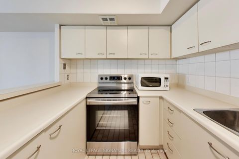 Photo 12 at 2313 - 25 The Esplanade, Waterfront Communities C8, Toronto