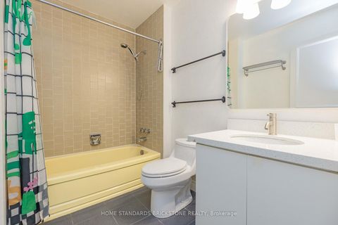 Photo 20 at 50 - 27 Proudbank Millway, Windfields, Toronto