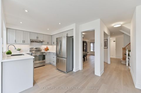 Photo 14 at 409 Heddle Crescent, Wyndham, Newmarket