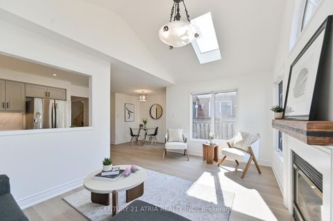 Photo 18 at 409 Heddle Crescent, Wyndham, Newmarket