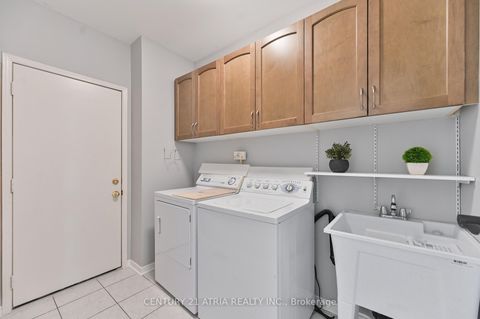 Photo 21 at 409 Heddle Crescent, Wyndham, Newmarket
