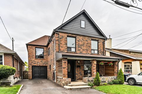 Photo 0 at 16 Eastwood Avenue, Cliffside, Toronto