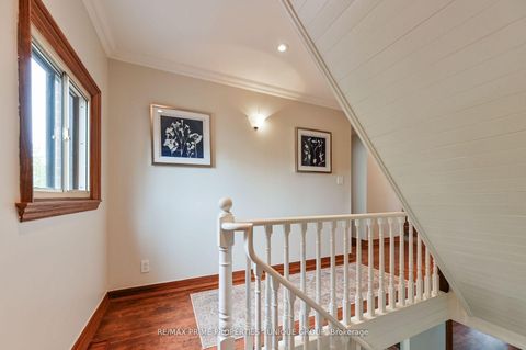 Photo 19 at 16 Eastwood Avenue, Cliffside, Toronto