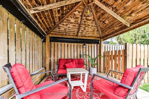 Photo 36 at 16 Eastwood Avenue, Cliffside, Toronto