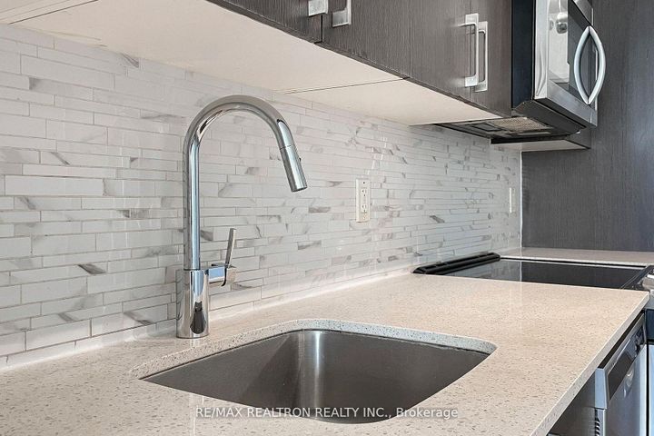 Photo 11 at #710 - 3121 Sheppard Avenue E, Sullivan, Toronto