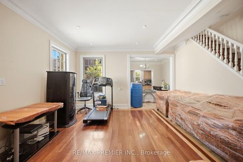 Photo 8 at 277 Old Weston Road, Pellam Park, Toronto