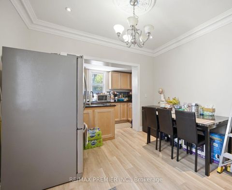 Photo 15 at 277 Old Weston Road, Pellam Park, Toronto