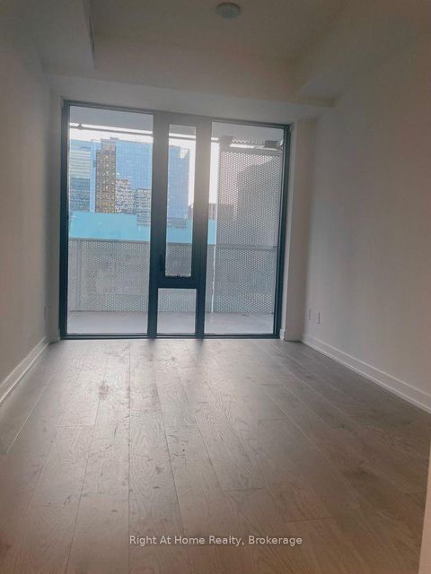 Photo 3 at 6 - 2606 25 Richmond Street E, Yonge Corridor, Toronto