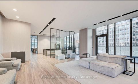 Photo 10 at 6 - 2606 25 Richmond Street E, Yonge Corridor, Toronto