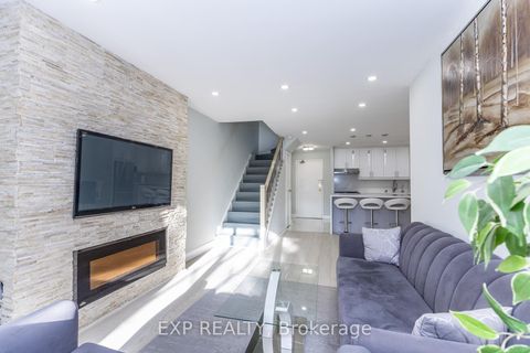 Photo 22 at 110 - 4001 Don Mills Road, Hillcrest Village, Toronto