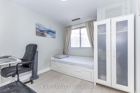 Photo 23 at 110 - 4001 Don Mills Road, Hillcrest Village, Toronto