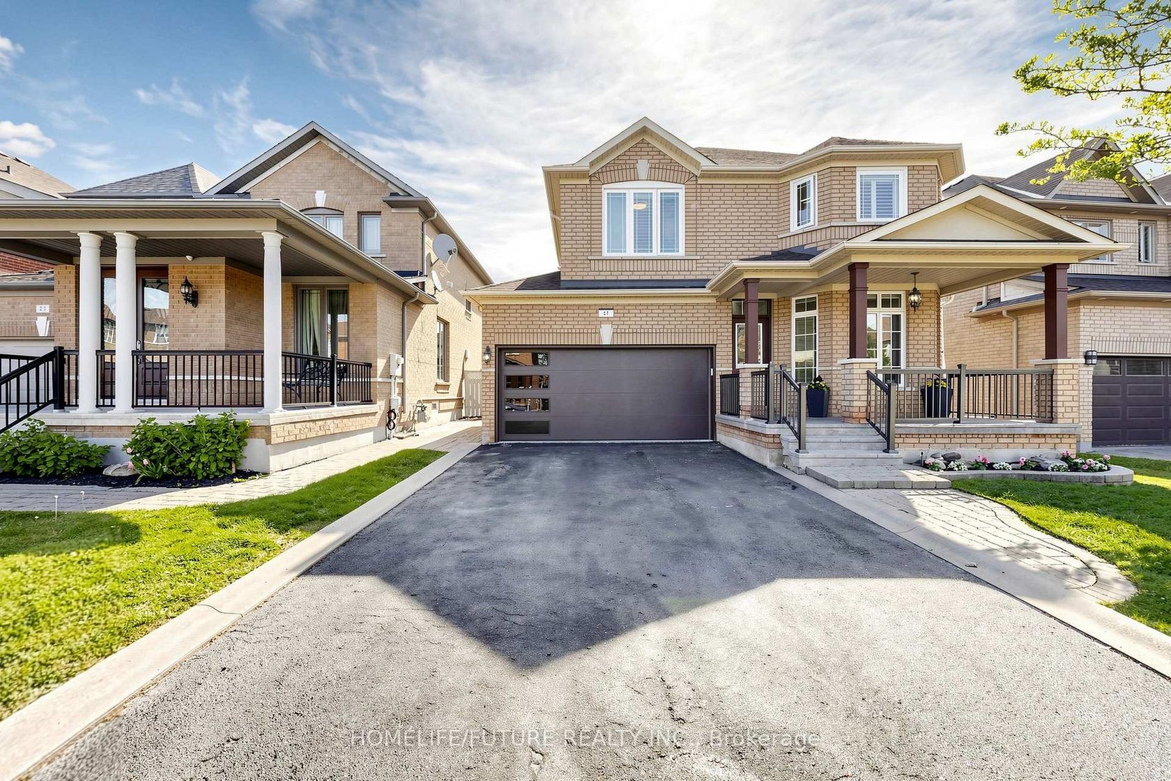 17 Coyote Way, Vellore Village, Vaughan photo 6