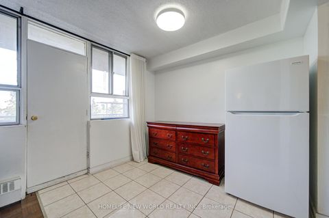 Photo 16 at 303 - 1950 Kennedy Road, Dorset Park, Toronto