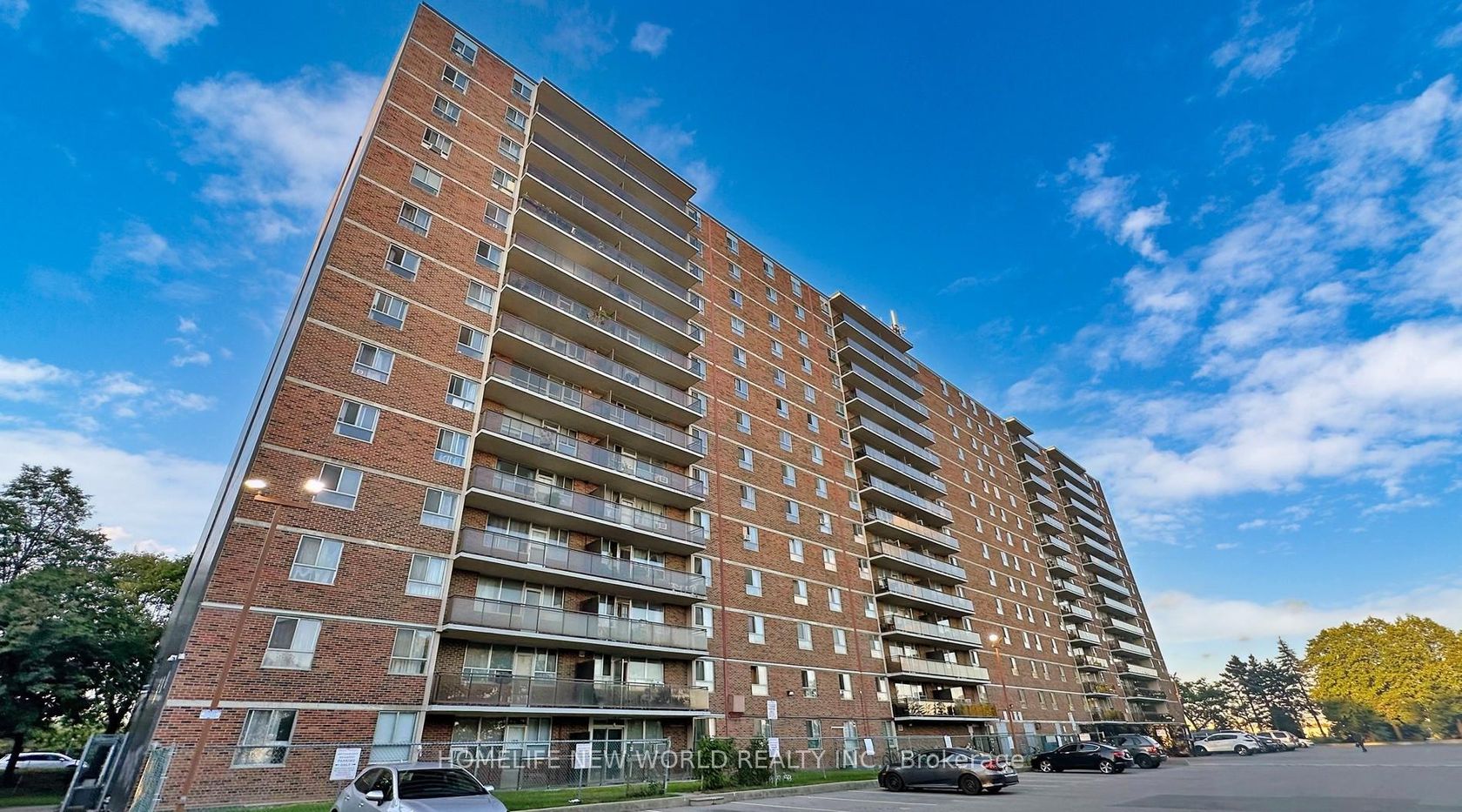 303 - 1950 Kennedy Road, Dorset Park, Toronto 