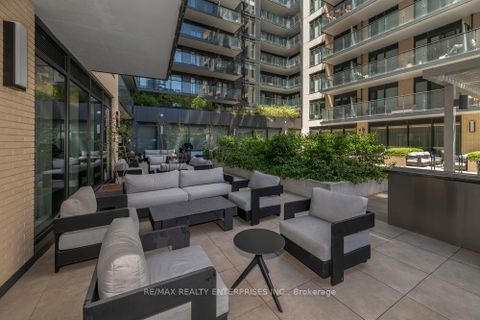 Photo 22 at 741 - 543 Richmond Street W, Waterfront Communities C1, Toronto