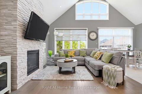 Photo 5 at 46 Holtby Court E, Port Perry, Scugog