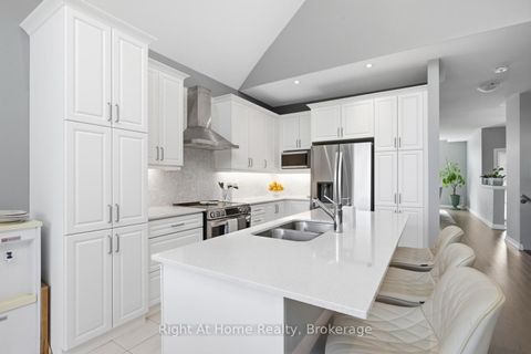 Photo 8 at 46 Holtby Court E, Port Perry, Scugog