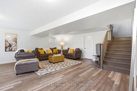 Photo 17 at 46 Holtby Court E, Port Perry, Scugog