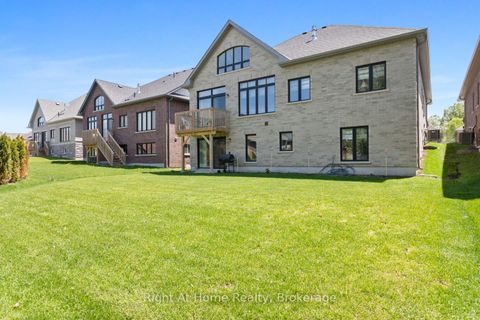 Photo 23 at 46 Holtby Court E, Port Perry, Scugog
