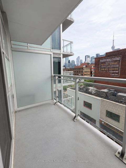 Photo 11 at 607 - 10 Willison Square, Chinatown, Toronto