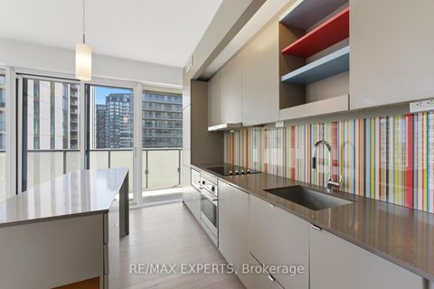 Photo 8 at 3606 - 101 Peter Street, Waterfront Communities C1, Toronto