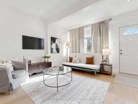 Photo 1 at 275 Victoria Park Avenue, Cliffside, Toronto