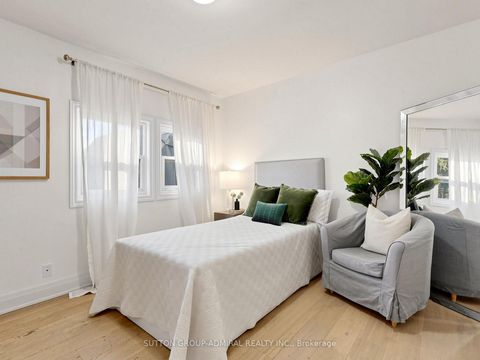 Photo 19 at 275 Victoria Park Avenue, Cliffside, Toronto