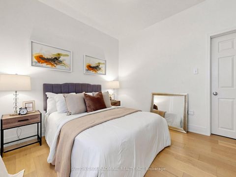 Photo 25 at 275 Victoria Park Avenue, Cliffside, Toronto