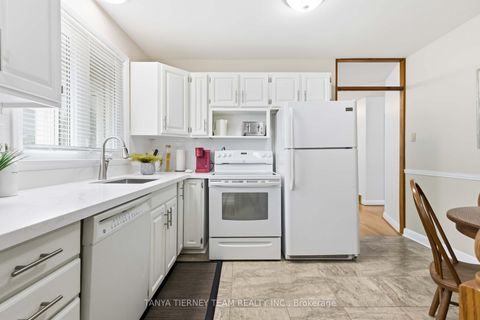 Photo 16 at 264 Baldwin Street, Donevan, Oshawa