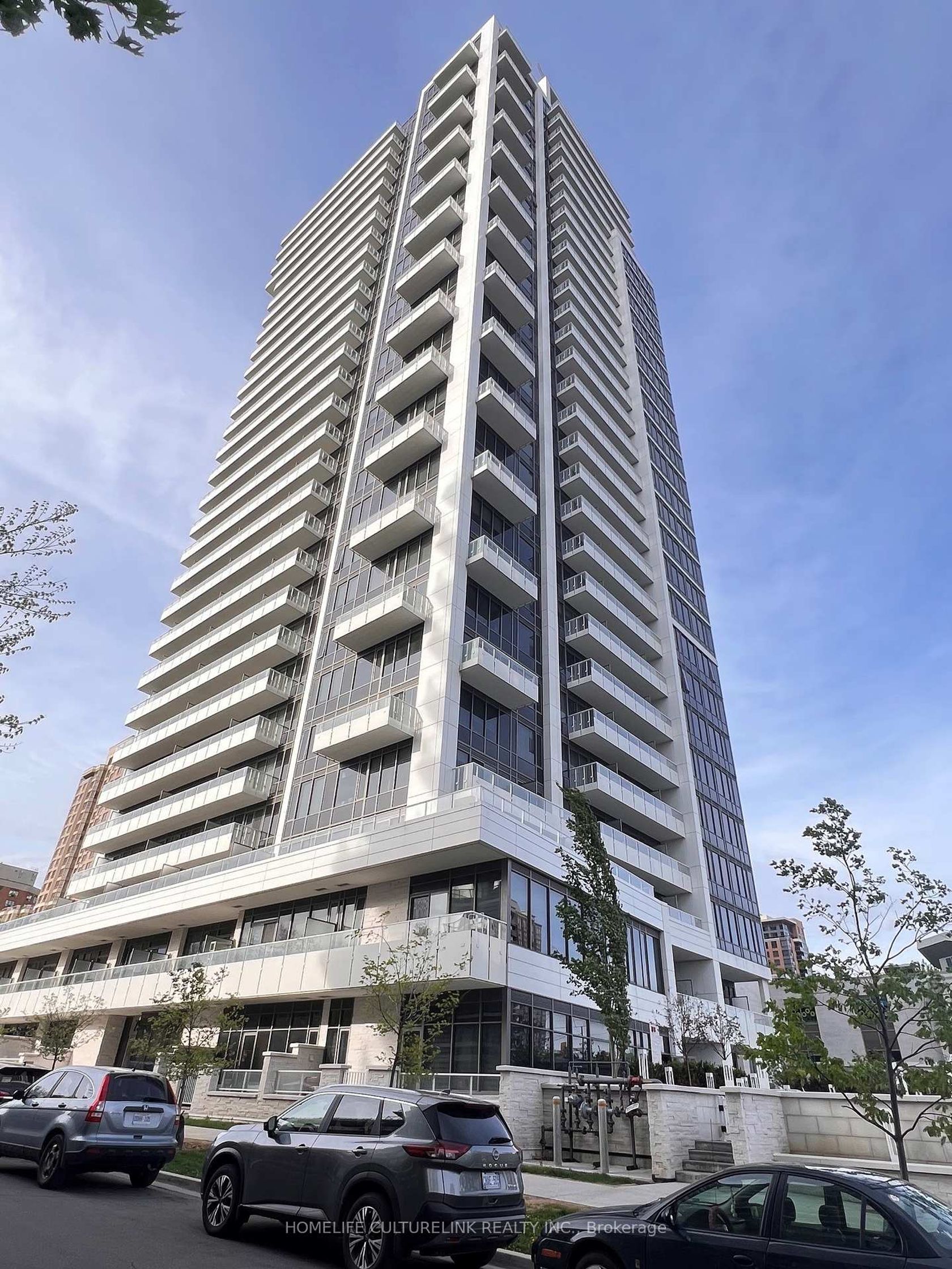 1909 - 75 Canterbury Place, Willowdale West, Toronto 
