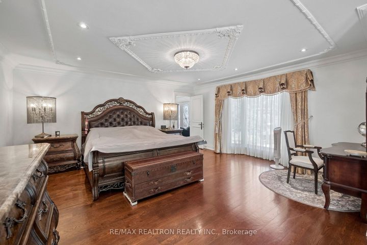 Photo 27 at 59 Hi Mount Drive, Bayview Village, Toronto