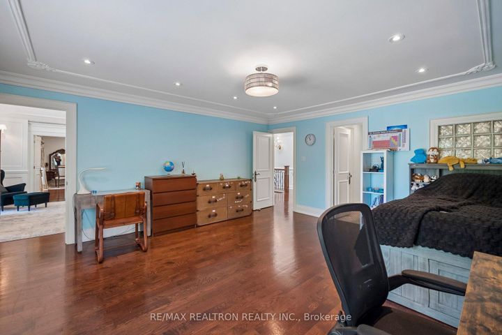 Photo 34 at 59 Hi Mount Drive, Bayview Village, Toronto