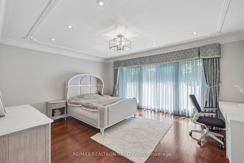Photo 39 at 59 Hi Mount Drive, Bayview Village, Toronto