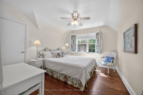 Photo 22 at 130 Thompson Avenue, Queensway, Toronto