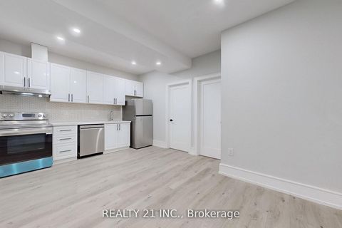 Photo 31 at 15 Malta Street, Cliffside, Toronto