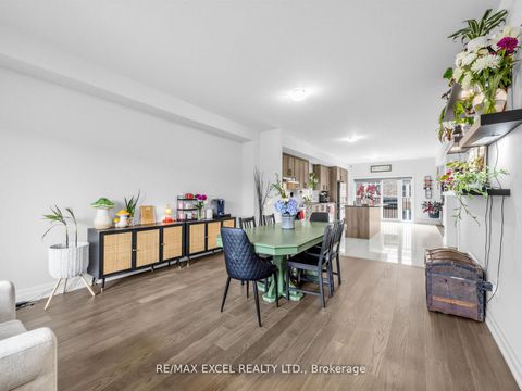 Photo 3 at 1454 Stovell Crescent, Lefroy, Innisfil