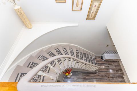 Photo 31 at 157 Misty Meadow Drive, East Woodbridge, Vaughan
