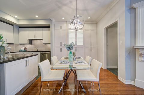 Photo 6 at 405 - 31 Avondale Avenue, Willowdale East, Toronto