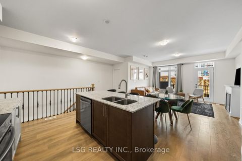 Photo 19 at 153 Blick Crescent, Bayview Northeast, Aurora