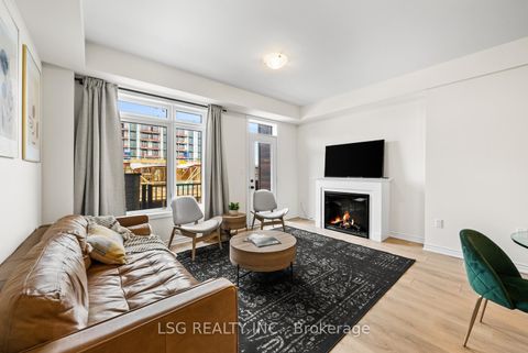 Photo 20 at 153 Blick Crescent, Bayview Northeast, Aurora