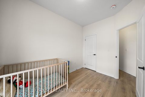 Photo 37 at 153 Blick Crescent, Bayview Northeast, Aurora