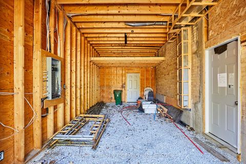Photo 8 at 213 Phyllis Avenue, Cliffcrest, Toronto