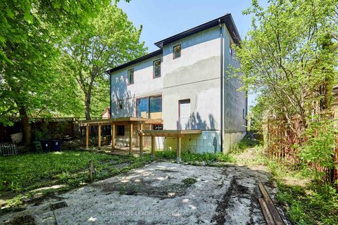 Photo 16 at 213 Phyllis Avenue, Cliffcrest, Toronto