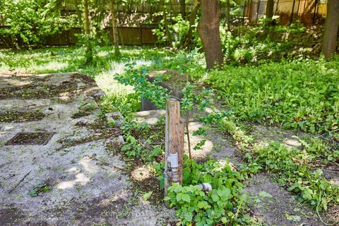 Photo 22 at 213 Phyllis Avenue, Cliffcrest, Toronto