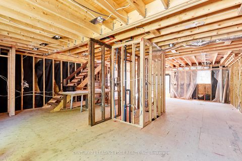 Photo 24 at 213 Phyllis Avenue, Cliffcrest, Toronto